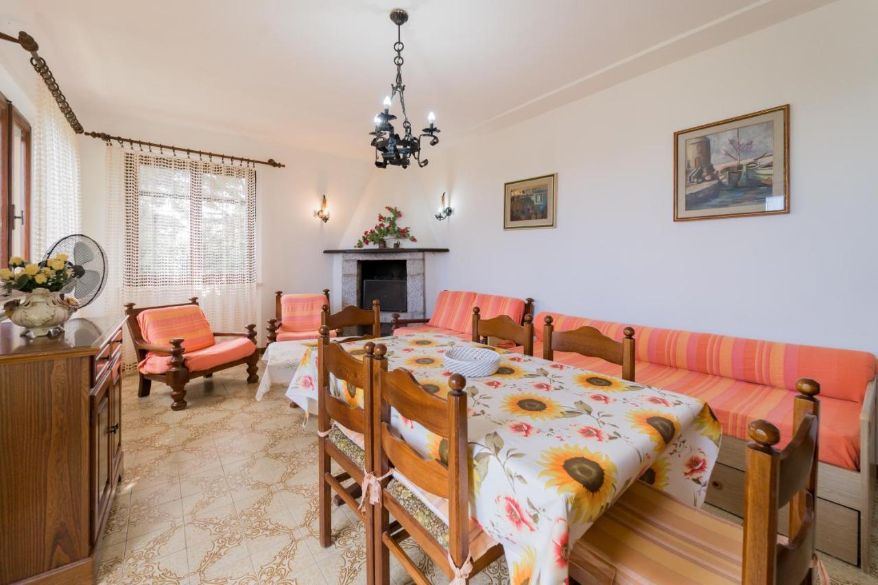Villa Campo Al Pero リオ・マリーナ エクステリア 写真